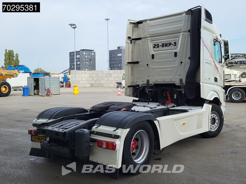 Mercedes-Benz Actros 2348 6X2 StreamSpace NL-Truck Midlift Xenon Euro 6 - Tracteur routier: photos 5 Mercedes-Benz Actros 2348 6X2 StreamSpace NL-Truck Midlift Xenon Euro 6 - Tracteur routier: photos 5