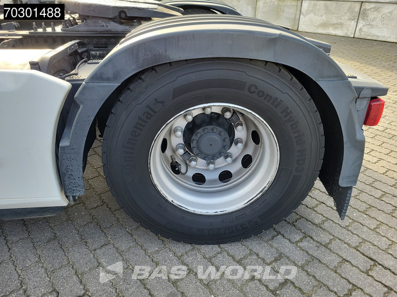 Tracteur routier Renault T 480 4X2 Low Mileage! 80% Tyres NL-Truck HSC 2x Tanks: photos 7 Tracteur routier Renault T 480 4X2 Low Mileage! 80% Tyres NL-Truck HSC 2x Tanks: photos 7