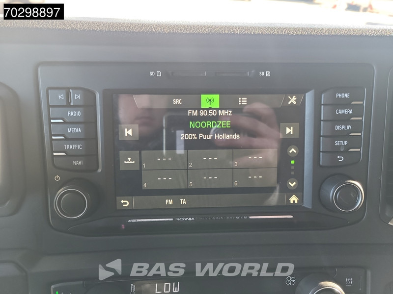 Tracteur routier Scania R410 4X2 Retarder Standairco ACC Euro 6: photos 17 Tracteur routier Scania R410 4X2 Retarder Standairco ACC Euro 6: photos 17