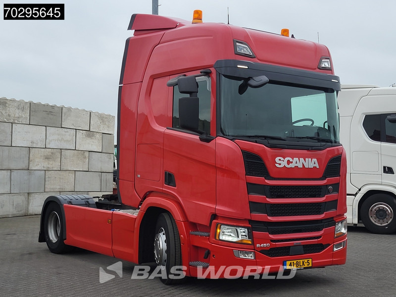 Scania R450 R 4X2 NL-Truck Retarder LED Euro 6 - Tracteur routier: photos 3 Scania R450 R 4X2 NL-Truck Retarder LED Euro 6 - Tracteur routier: photos 3