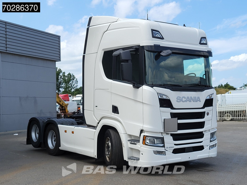 Scania R450 R 6X2 Full-Air Liftachse Standklima Navi LED Euro 6 - Tracteur routier: photos 3 Scania R450 R 6X2 Full-Air Liftachse Standklima Navi LED Euro 6 - Tracteur routier: photos 3