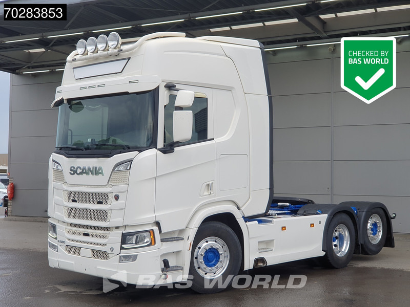 Scania R580 6X2 Retarder Liftachse Leather ACC Alcoa's - Tracteur routier: photos 1 Scania R580 6X2 Retarder Liftachse Leather ACC Alcoa's - Tracteur routier: photos 1