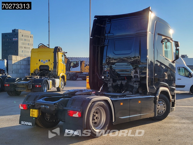 Scania S460 4X2 NEW! Retarder ACC Navi Standklima 2X Tanks - Tracteur routier: photos 5 Scania S460 4X2 NEW! Retarder ACC Navi Standklima 2X Tanks - Tracteur routier: photos 5