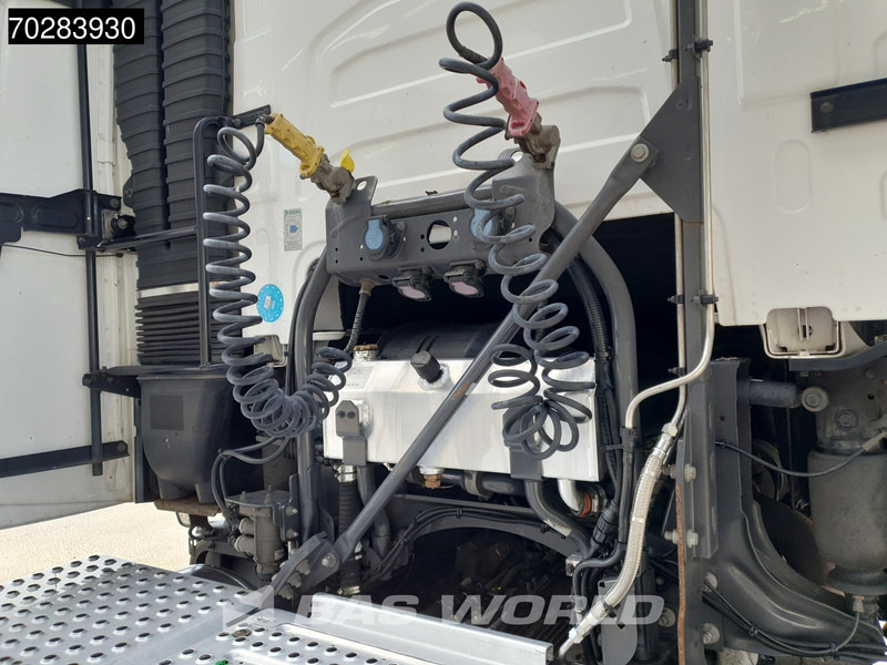 Volvo FH 460 4X2 LNG VEB+ ADR VDS I-ParkCool Alcoa's - Tracteur routier: photos 5 Volvo FH 460 4X2 LNG VEB+ ADR VDS I-ParkCool Alcoa's - Tracteur routier: photos 5