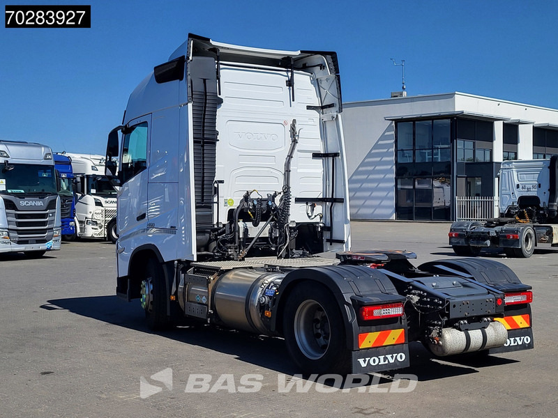 Volvo FH 460 4X2 LNG VEB+ I-ParkCool LED ACC - Tracteur routier: photos 2 Volvo FH 460 4X2 LNG VEB+ I-ParkCool LED ACC - Tracteur routier: photos 2