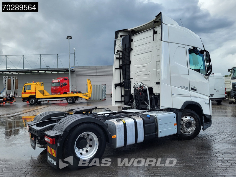 Volvo FH 500 4X2 2xTanks I-ParkCool ACC Navi Euro 6 - Tracteur routier: photos 5 Volvo FH 500 4X2 2xTanks I-ParkCool ACC Navi Euro 6 - Tracteur routier: photos 5