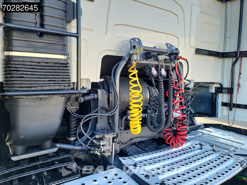 Volvo FH 500 4X2 XL VEB+ 2x Tanks I-ParkCool LED - Tracteur routier: photos 5 Volvo FH 500 4X2 XL VEB+ 2x Tanks I-ParkCool LED - Tracteur routier: photos 5