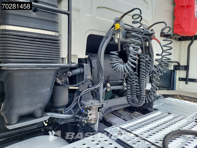 Volvo FH 500 898 4X2 VEB+ I-ParkCool Hydraulik LED - Tracteur routier: photos 5 Volvo FH 500 898 4X2 VEB+ I-ParkCool Hydraulik LED - Tracteur routier: photos 5