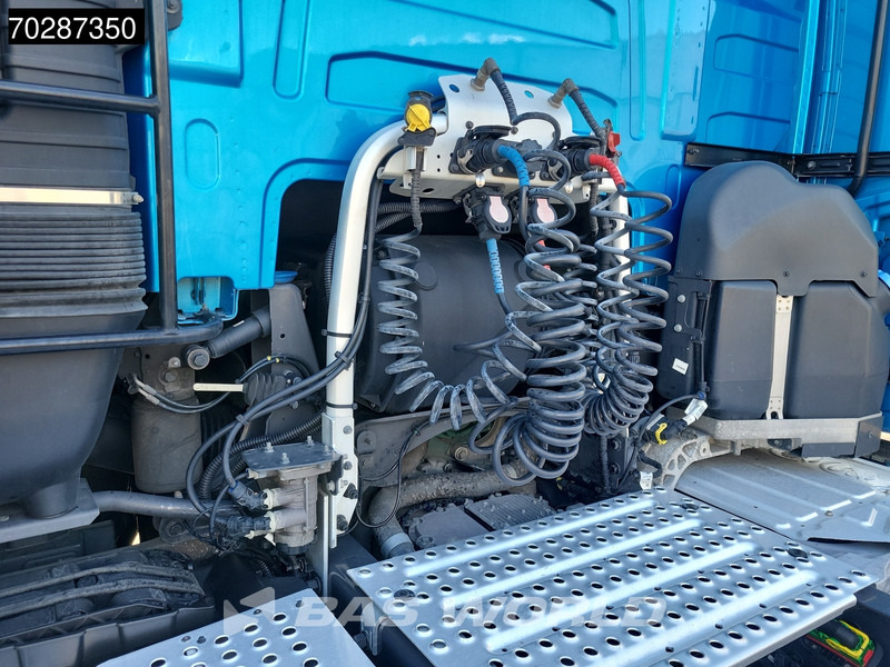 Volvo FH16 650 4X2 XL Retarder Full-Air VDS I-ParkCool Leather Alcoa's - Tracteur routier: photos 5 Volvo FH16 650 4X2 XL Retarder Full-Air VDS I-ParkCool Leather Alcoa's - Tracteur routier: photos 5