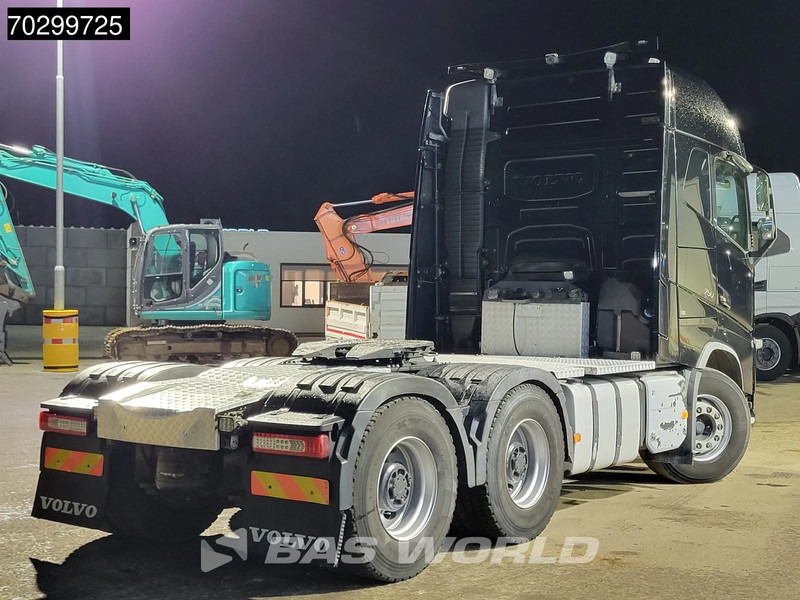 Volvo FH16 750 FH16 6X4 Retarder Big-Axle Hydraulik Leder 60% Tyres - Tracteur routier: photos 5 Volvo FH16 750 FH16 6X4 Retarder Big-Axle Hydraulik Leder 60% Tyres - Tracteur routier: photos 5