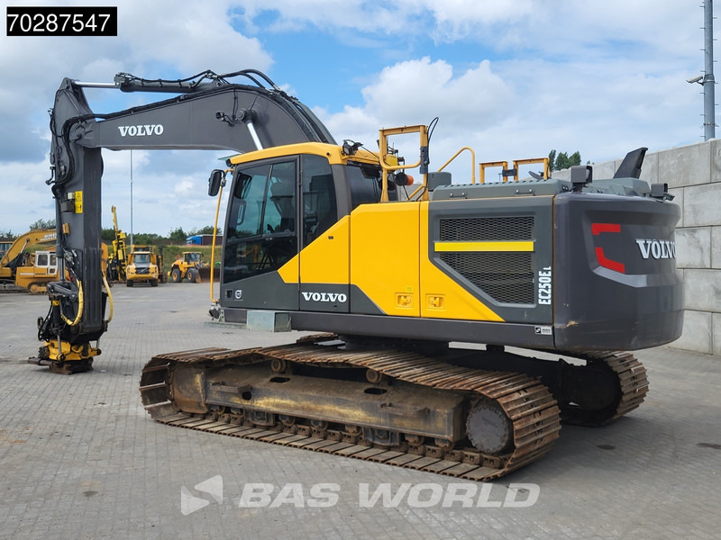 Volvo EC250 E L - Pelle sur chenille: photos 3 Volvo EC250 E L - Pelle sur chenille: photos 3