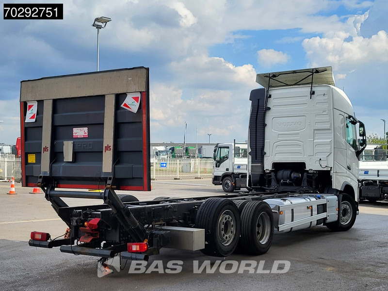 Volvo FH 460 FH 6X2 2000kg Ladebordwand Xenon DynamicSteering Automatic ACC Euro 6 - Châssis cabine: photos 5 Volvo FH 460 FH 6X2 2000kg Ladebordwand Xenon DynamicSteering Automatic ACC Euro 6 - Châssis cabine: photos 5