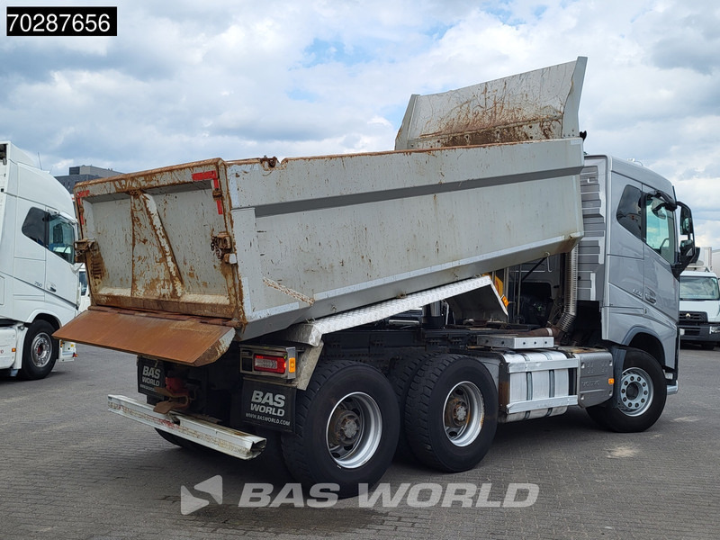 Volvo FH16 650 FH16 6X4 12m3 tipper Big-Axle Automatic Xenon Euro 6 - Camion benne: photos 5 Volvo FH16 650 FH16 6X4 12m3 tipper Big-Axle Automatic Xenon Euro 6 - Camion benne: photos 5