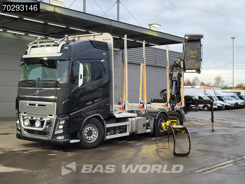 Volvo FH16 750 FH16 6X4 HIAB LOGLIFT F108S 83 Wood crane Retarder VEB+ Big-Axle Euro 6 - Camion grumier, Camion grue: photos 5 Volvo FH16 750 FH16 6X4 HIAB LOGLIFT F108S 83 Wood crane Retarder VEB+ Big-Axle Euro 6 - Camion grumier, Camion grue: photos 5
