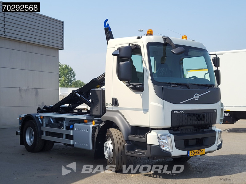 Volvo FL 240 4X2 NEW 2023 registration NL-Truck 8tons hooklift Abrollkipper Manual Euro 6 - Camion ampliroll: photos 3 Volvo FL 240 4X2 NEW 2023 registration NL-Truck 8tons hooklift Abrollkipper Manual Euro 6 - Camion ampliroll: photos 3