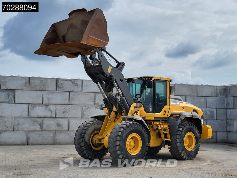 Volvo L120 H CDC - 3TH VALVE - QUICK COUPLER - Chargeuse sur pneus: photos 2 Volvo L120 H CDC - 3TH VALVE - QUICK COUPLER - Chargeuse sur pneus: photos 2
