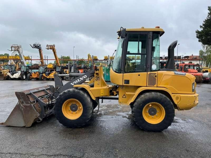 Volvo L30G - Autre matériel: photos 4 Volvo L30G - Autre matériel: photos 4