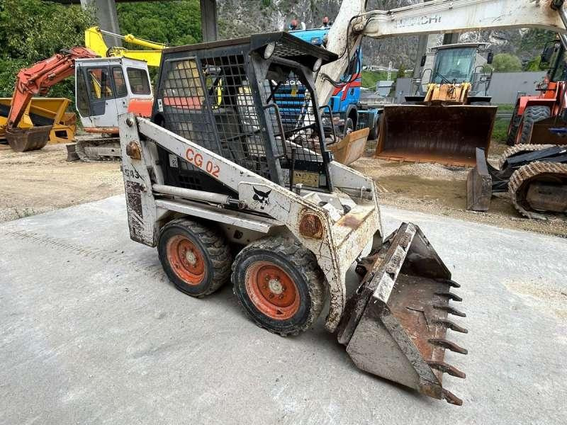 Bobcat 543 - Mini chargeuse: photos 3 Bobcat 543 - Mini chargeuse: photos 3
