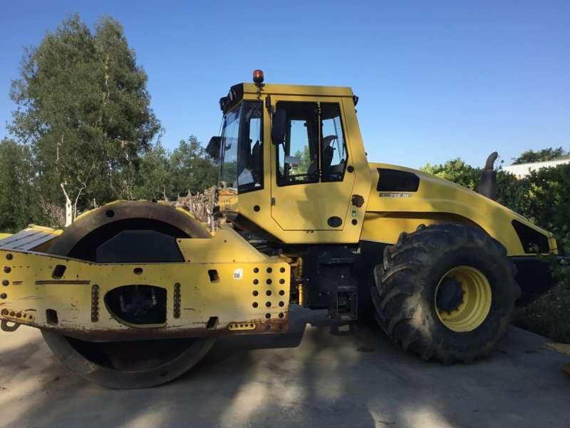 Bomag BW 226 DI-4 BVC - Compacteur mixte: photos 5 Bomag BW 226 DI-4 BVC - Compacteur mixte: photos 5