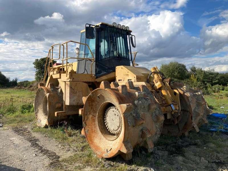 Caterpillar 826GII - Compacteur à pieds de mouton/ Monocylindre: photos 3 Caterpillar 826GII - Compacteur à pieds de mouton/ Monocylindre: photos 3