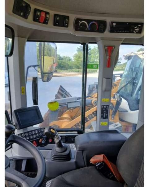 Chargeuse sur pneus Caterpillar 926M: photos 26 Chargeuse sur pneus Caterpillar 926M: photos 26