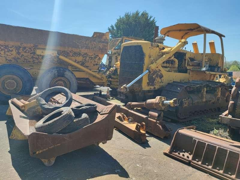 Caterpillar D8K + Porte Engins - Bulldozer: photos 2 Caterpillar D8K + Porte Engins - Bulldozer: photos 2