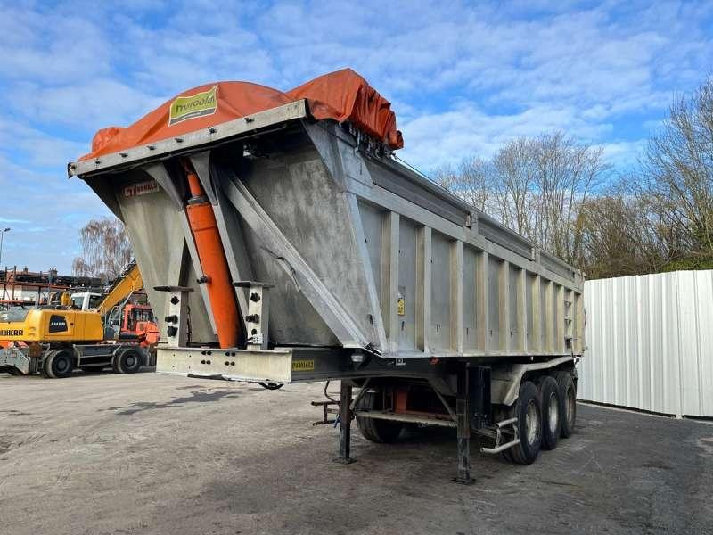 General Trailers 3 ESSIEUX - Semi-remorque benne: photos 2 General Trailers 3 ESSIEUX - Semi-remorque benne: photos 2