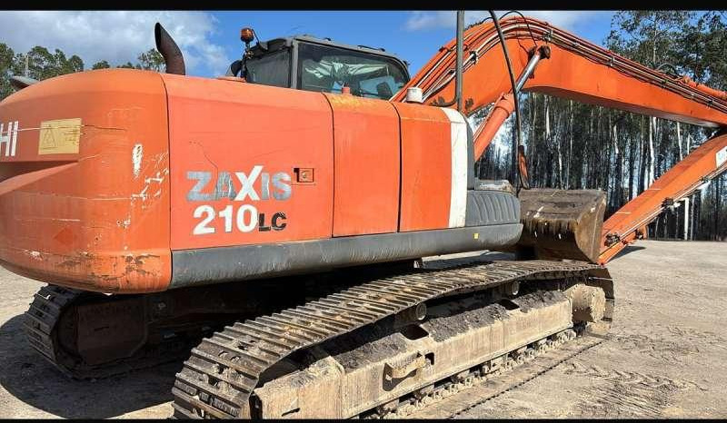 Hitachi ZX210LC-3 - Pelle de manutention: photos 2 Hitachi ZX210LC-3 - Pelle de manutention: photos 2