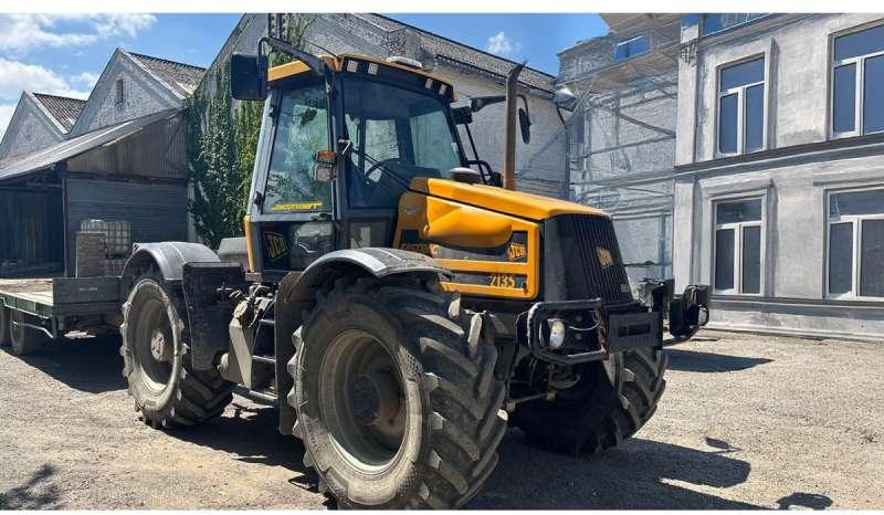 Jcb FASTRAC 2135 - Tracteur agricole: photos 1 Jcb FASTRAC 2135 - Tracteur agricole: photos 1