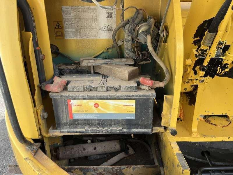 Pelle sur chenille Kobelco SK235SRNLC-1ES: photos 31