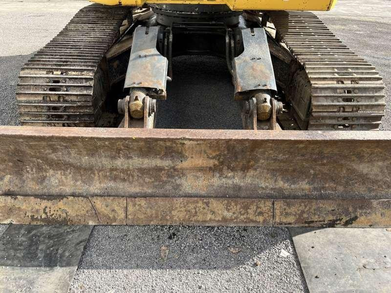 Pelle sur chenille Kobelco SK235SRNLC-1ES: photos 20