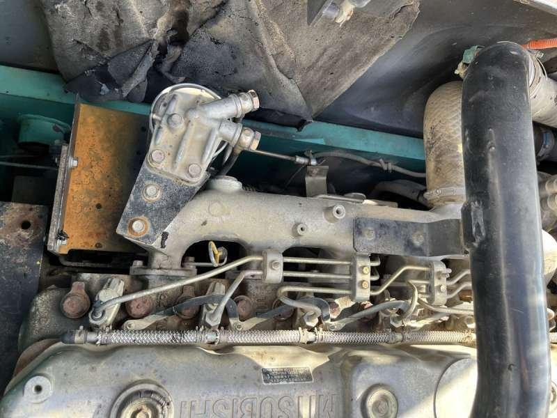 Pelle sur chenille Kobelco SK235SRNLC-1ES: photos 41