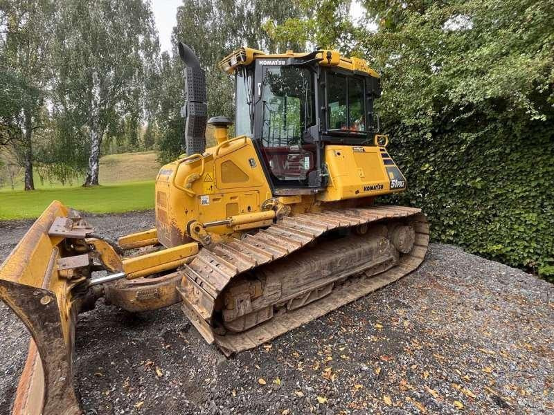 Komatsu Bulldozer D51PXI-24 - Bulldozer: photos 1 Komatsu Bulldozer D51PXI-24 - Bulldozer: photos 1