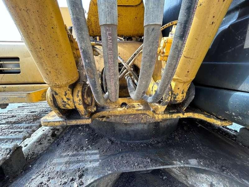Pelle sur chenille Komatsu PC180LC-6K MACHINE SUISSE: photos 30
