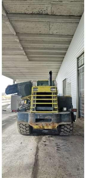 Komatsu WA470-3 - Chargeuse sur pneus: photos 3 Komatsu WA470-3 - Chargeuse sur pneus: photos 3