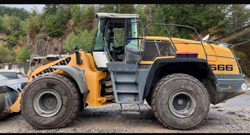 Liebherr L566 - Chargeuse sur pneus: photos 1 Liebherr L566 - Chargeuse sur pneus: photos 1