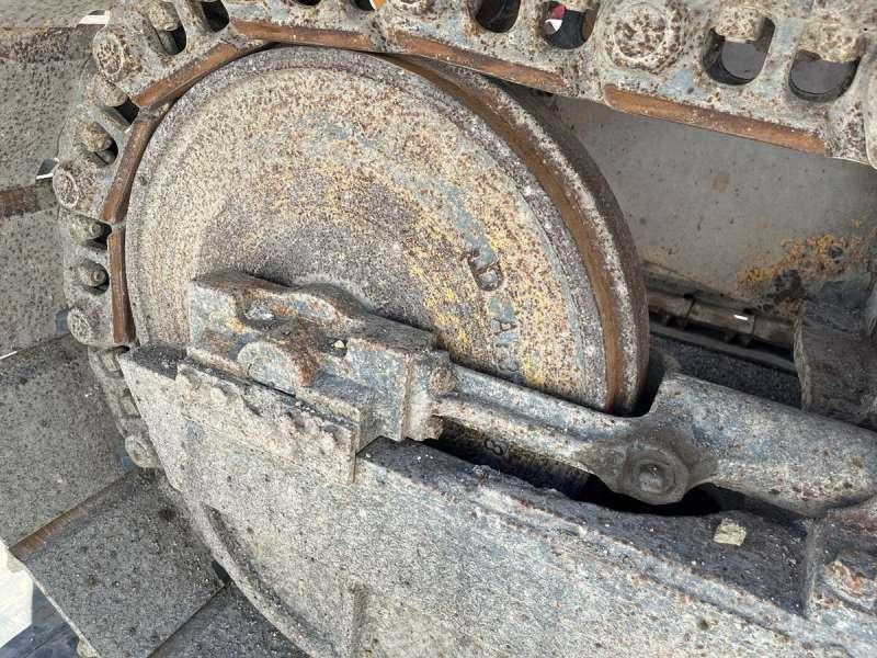 Chargeuse sur chenilles Liebherr LR614: photos 24
