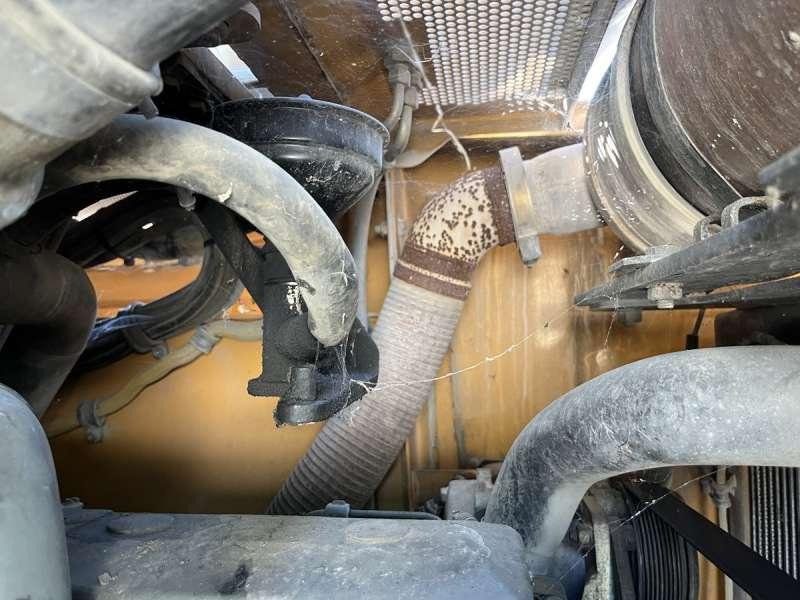 Chargeuse sur chenilles Liebherr LR614: photos 33