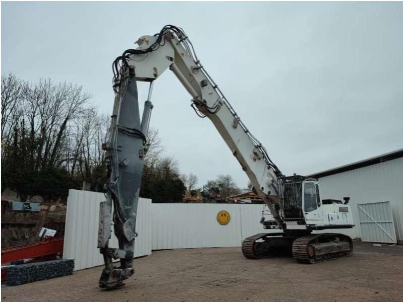Liebherr R944B HDSL - Pelle de démolition: photos 2 Liebherr R944B HDSL - Pelle de démolition: photos 2