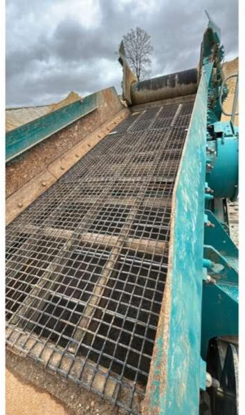 Powerscreen Cribleuse WARRIOR 1400X - Crible: photos 5 Powerscreen Cribleuse WARRIOR 1400X - Crible: photos 5