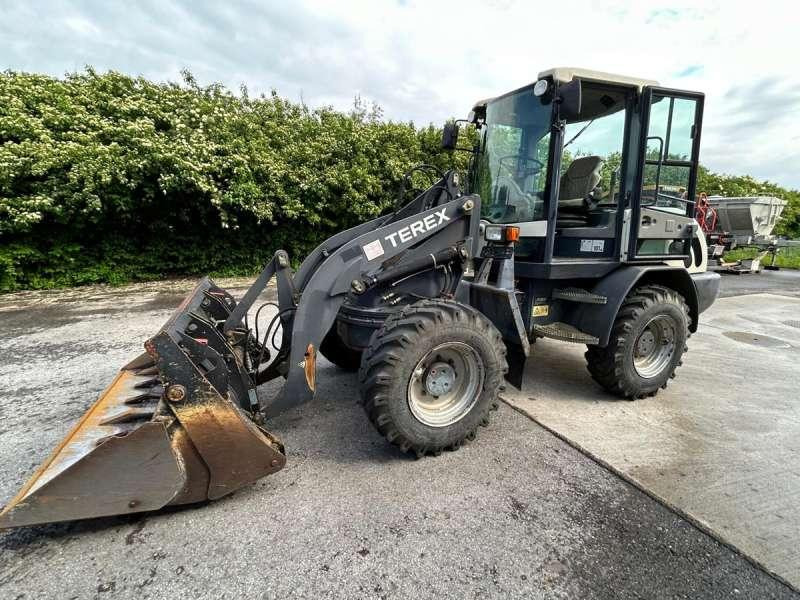 Terex TL70S - Chargeuse sur pneus: photos 3 Terex TL70S - Chargeuse sur pneus: photos 3