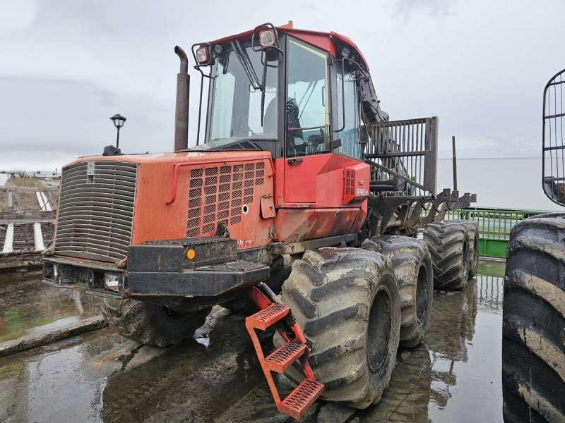 VALMET 840.4 - Tracteur forestier: photos 1 VALMET 840.4 - Tracteur forestier: photos 1