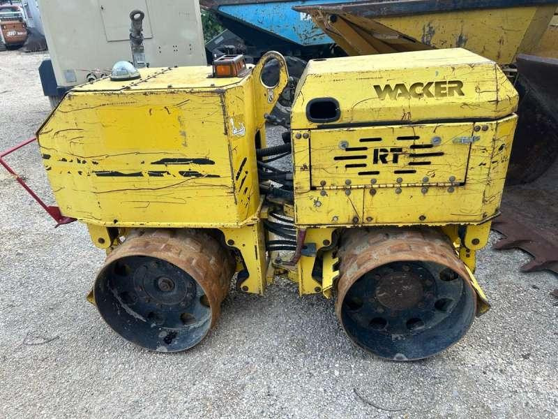 Wacker Neuson RT820CC - Compacteur à pieds de mouton/ Monocylindre: photos 4 Wacker Neuson RT820CC - Compacteur à pieds de mouton/ Monocylindre: photos 4