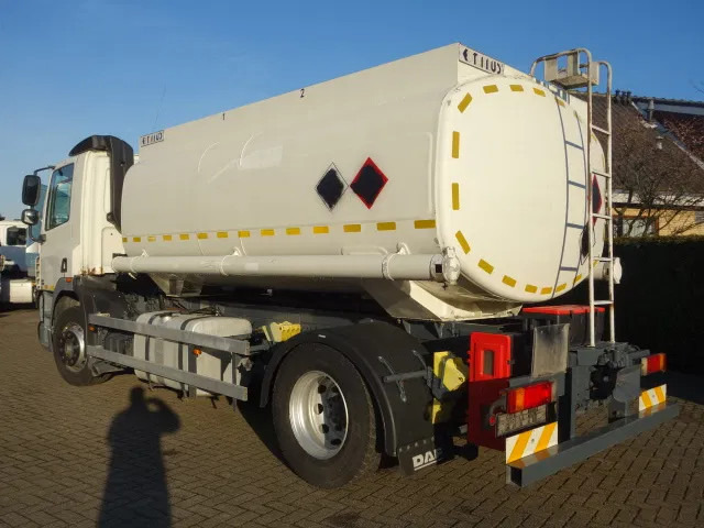 DAF CF 360 13000 LITER MANUAL GEARBOX EURO5 - Camion citerne: photos 3 DAF CF 360 13000 LITER MANUAL GEARBOX EURO5 - Camion citerne: photos 3