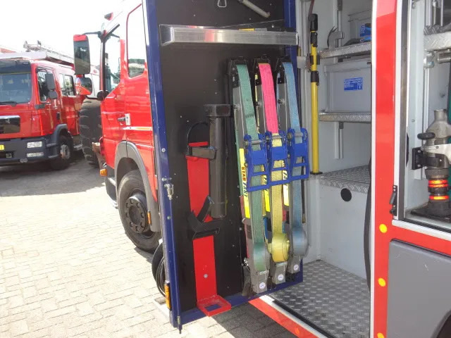 Mercedes-Benz Atego 1326 FIRE TRUCK - Camion de pompier: photos 5 Mercedes-Benz Atego 1326 FIRE TRUCK - Camion de pompier: photos 5