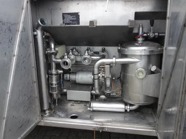 Renault Premium 370 16000liter steanless steeltank - Camion citerne: photos 3 Renault Premium 370 16000liter steanless steeltank - Camion citerne: photos 3