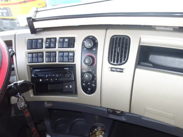Renault Premium 460 tipper hydraulic en crédit-bail Renault Premium 460 tipper hydraulic: photos 17