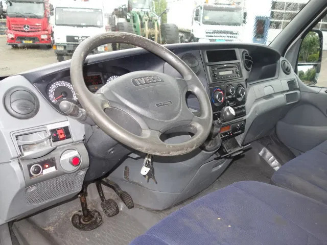 Véhicule utilitaire Iveco Daily 40C15 SKY WORKER PLATFORM: photos 8