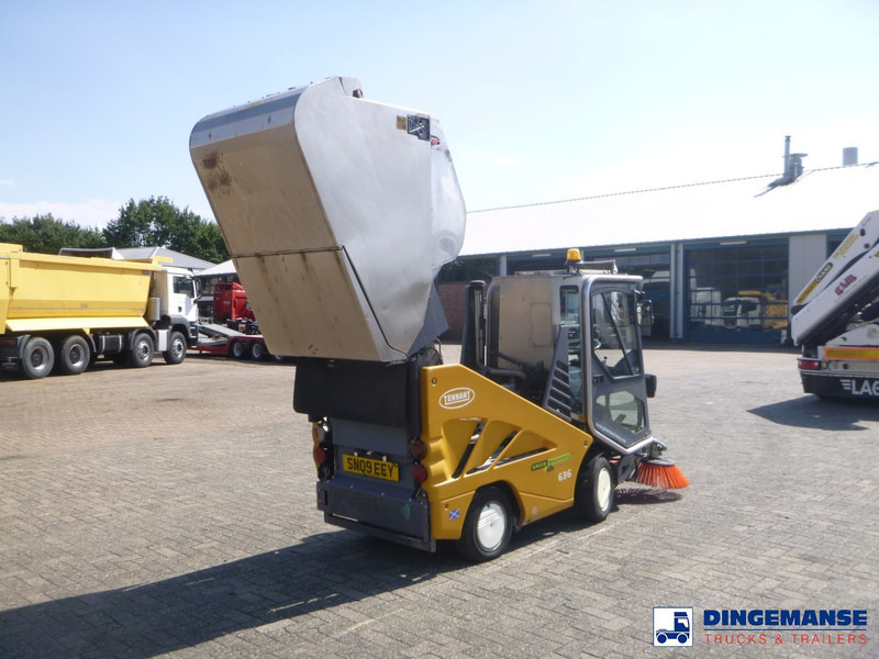 Balayeuse de voirie Applied sweeper Green machine 636: photos 7