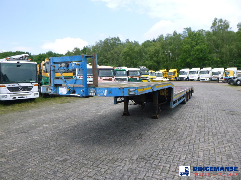 Broshuis 3-axle semi-lowbed trailer 45 t / extendable - Semi-remorque surbaissé: photos 1 Broshuis 3-axle semi-lowbed trailer 45 t / extendable - Semi-remorque surbaissé: photos 1